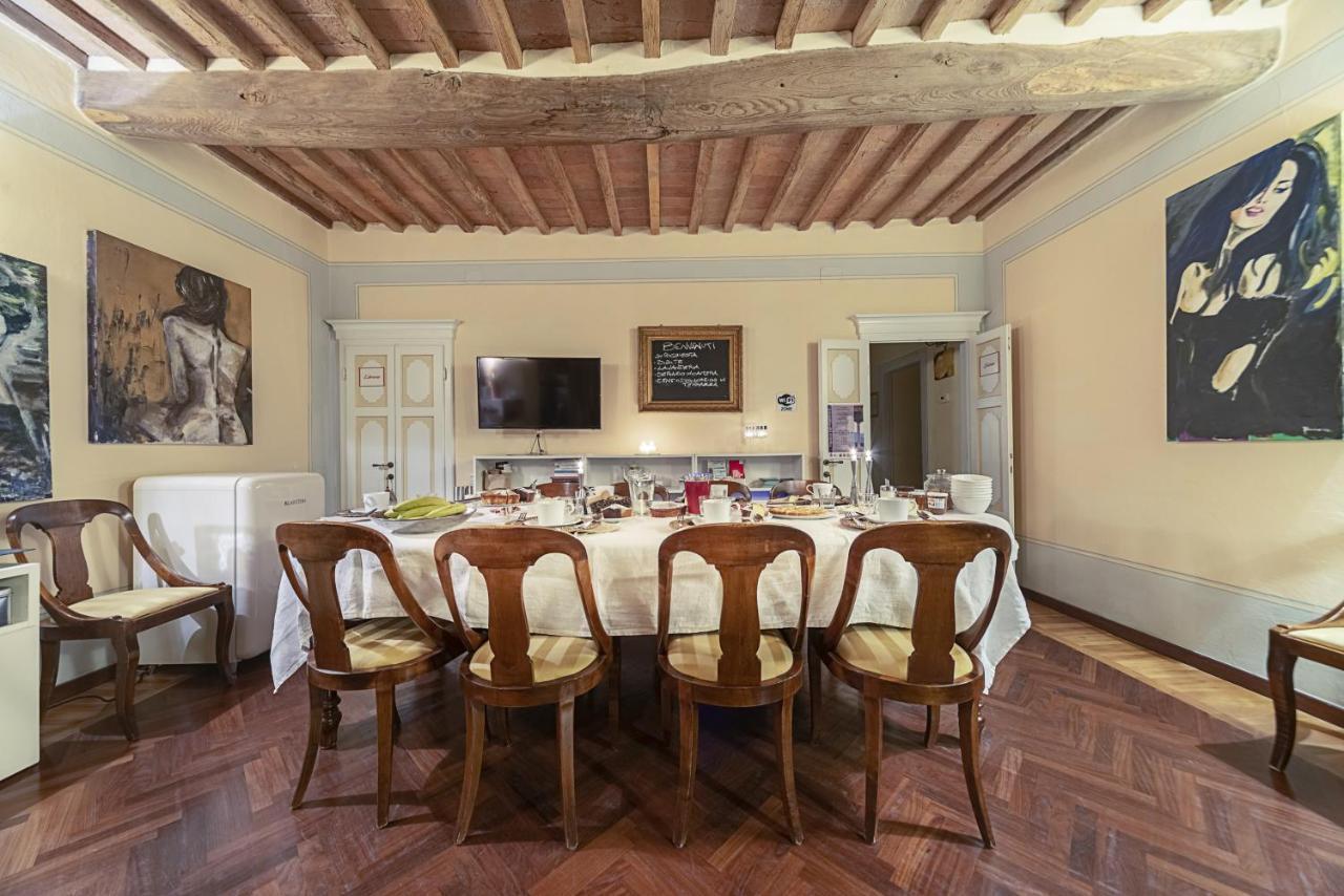 Borgo Agli Scudi Suite&Breakfast Кампилья-Мариттима Экстерьер фото