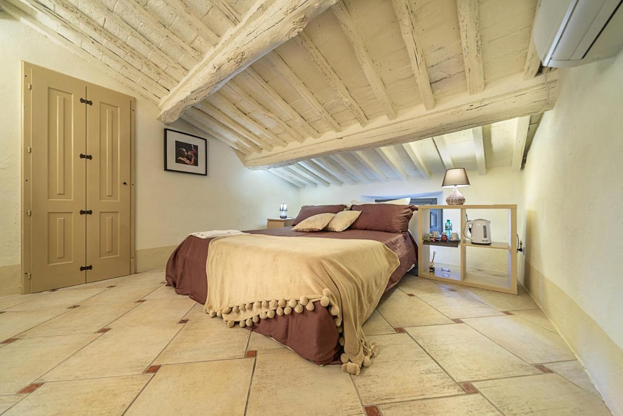 Borgo Agli Scudi Suite&Breakfast Кампилья-Мариттима Экстерьер фото