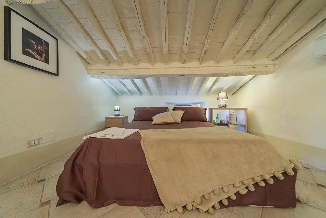 Borgo Agli Scudi Suite&Breakfast Кампилья-Мариттима Экстерьер фото