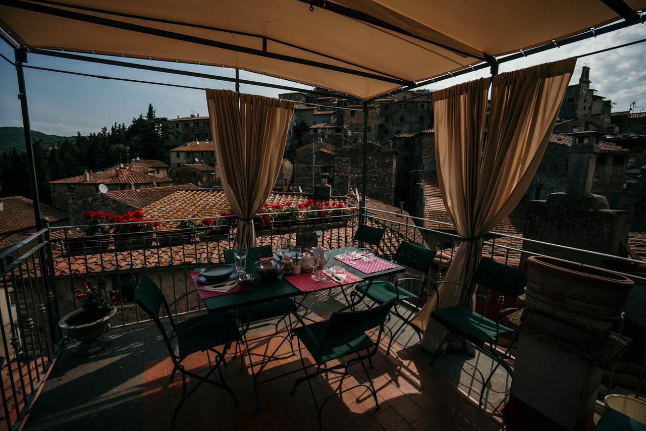 Borgo Agli Scudi Suite&Breakfast Кампилья-Мариттима Экстерьер фото